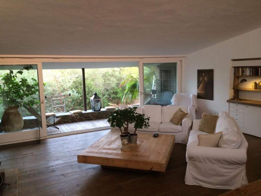 Isla Privada En Cadaques De Ensueno Con 11 Habitaciones Dobles Con Bano Privado Y Piscina المظهر الخارجي الصورة