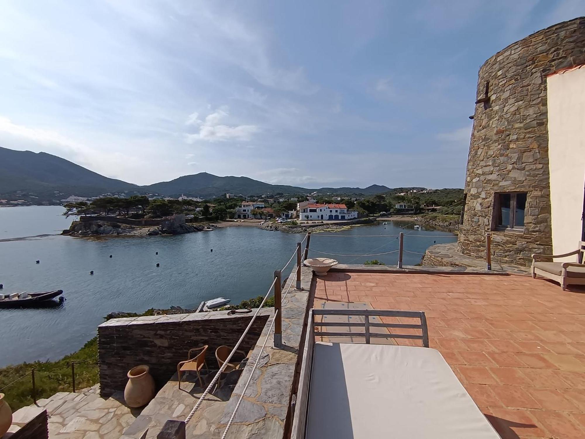 Isla Privada En Cadaques De Ensueno Con 11 Habitaciones Dobles Con Bano Privado Y Piscina المظهر الخارجي الصورة