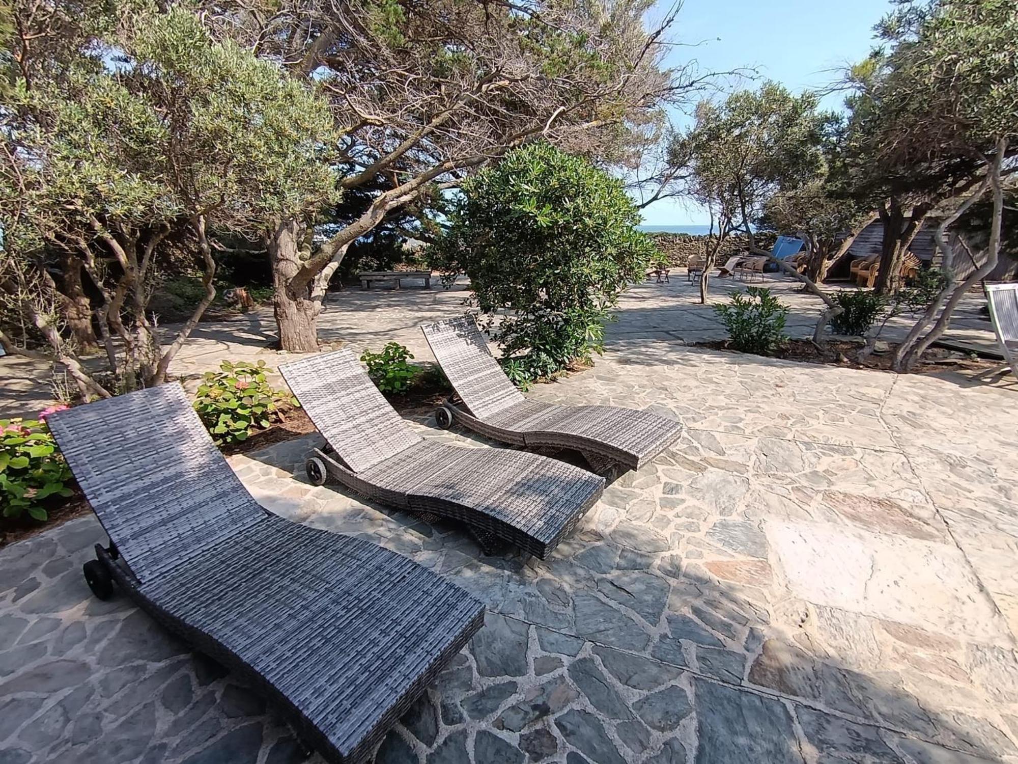Isla Privada En Cadaques De Ensueno Con 11 Habitaciones Dobles Con Bano Privado Y Piscina المظهر الخارجي الصورة