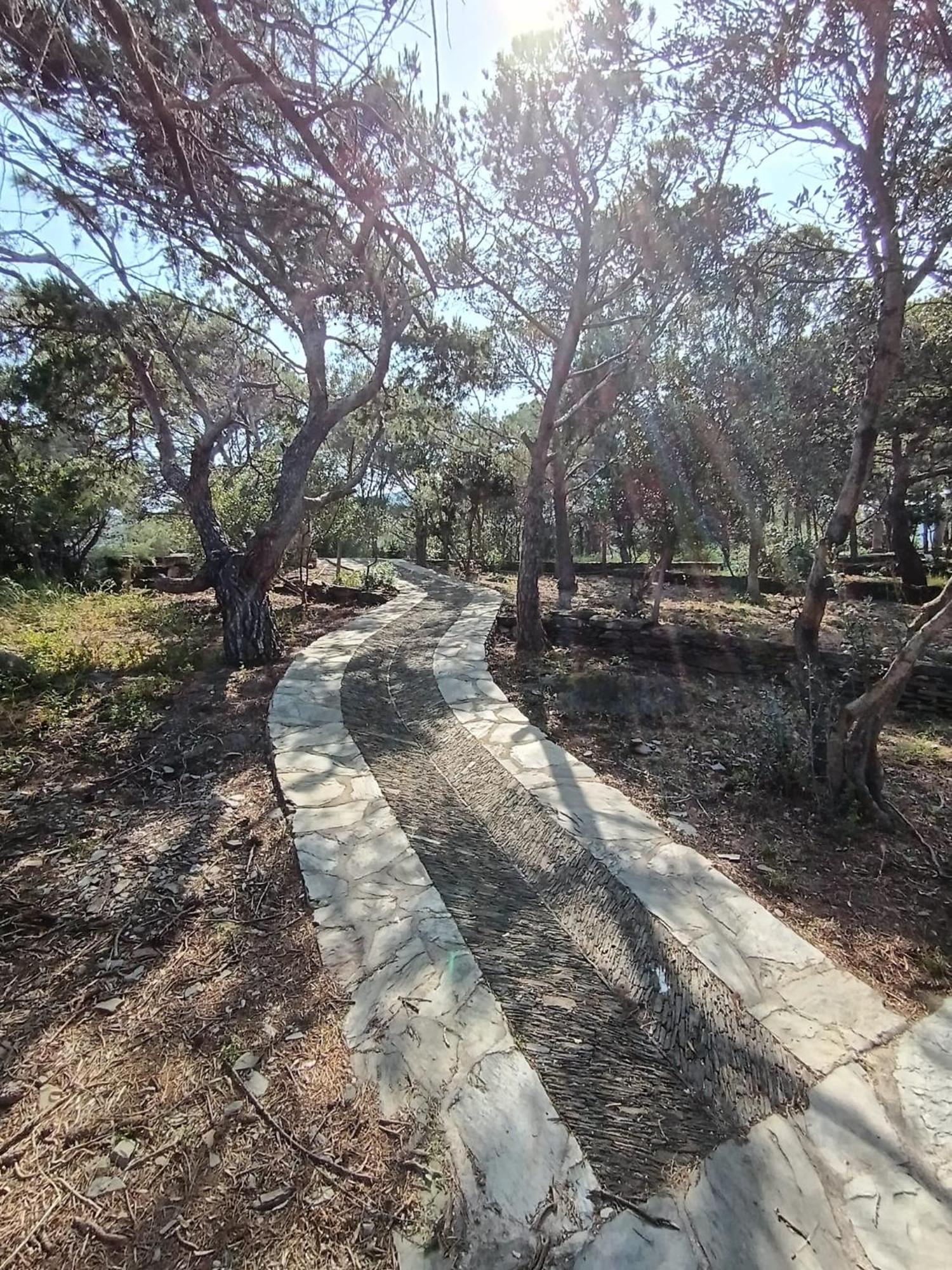 Isla Privada En Cadaques De Ensueno Con 11 Habitaciones Dobles Con Bano Privado Y Piscina المظهر الخارجي الصورة
